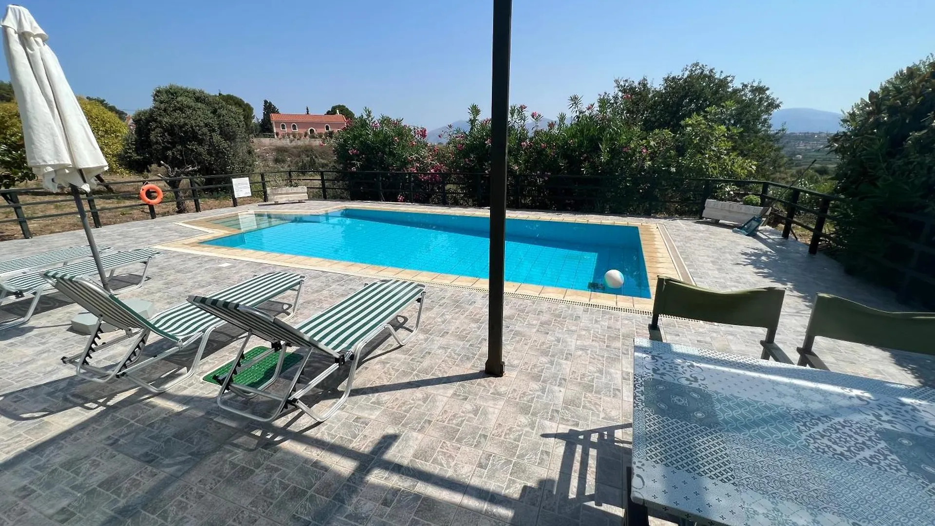 Villa Varkoula Lixouri